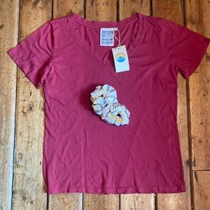 Pink Jungmaven V-neck Tee and Scrunchies